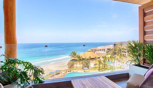 One-Bedroom Armony King Suite with Ocean View