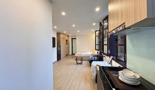 One-Bedroom Apartment