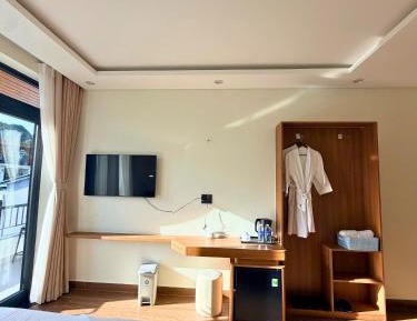 Triple Room with Balcony