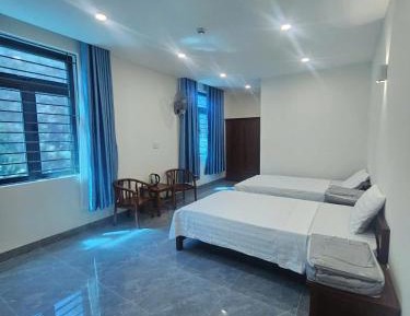 Twin Room with Mountain View