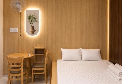Deluxe Room (2 Adults + 1 Child)