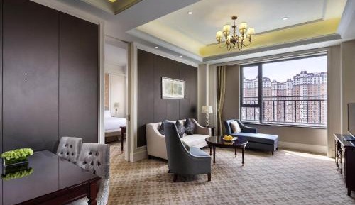 Deluxe Two Bedroom Apartment