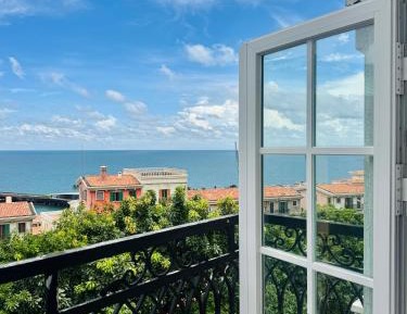 Twin Room with Balcony