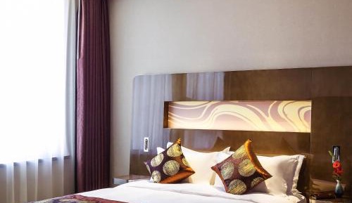 Superior King Room