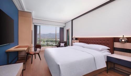 Premium Room,Guest Room, 1Queen