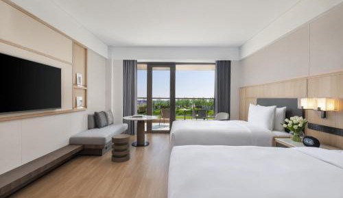 Premium Double Room with Two Double Beds and Sea View