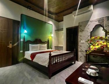 Double Room with Mountain View