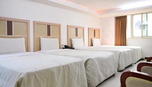 Exquisite Quadruple Room