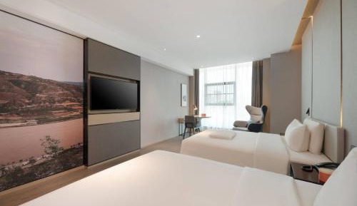 Deluxe Twin Room with Garden View