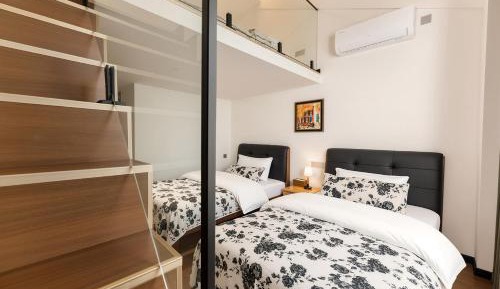 Suite with Garden View