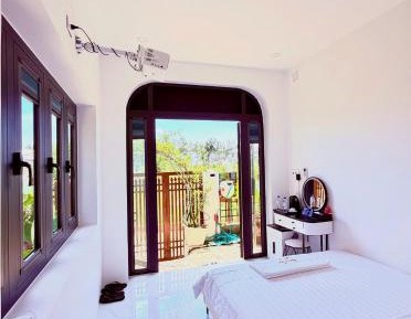 Queen Room