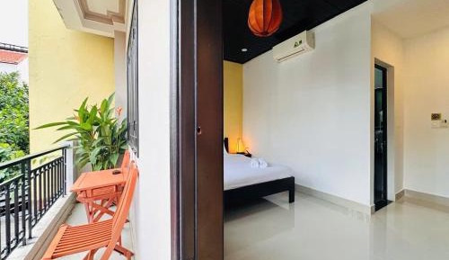 Deluxe Double Room with Balcony