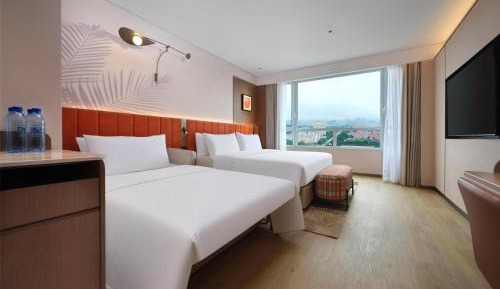 King Room with Sofa Bed