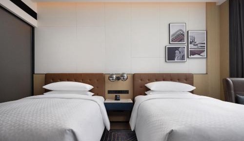 Premier Double Room with Two Double Beds and City View