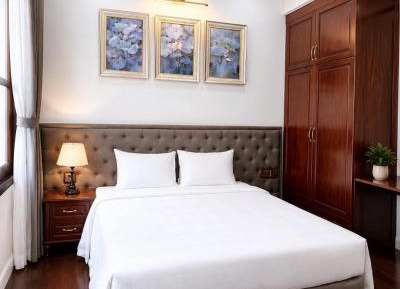 Deluxe Queen Room