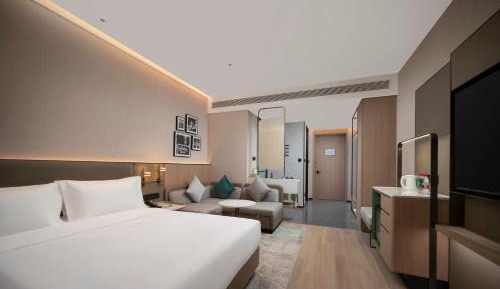 Standard King Room