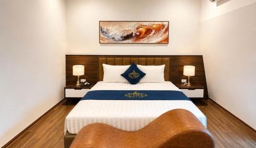 Standard King Room