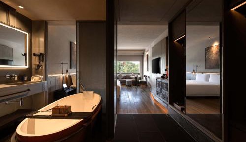 Double Room with Lake View