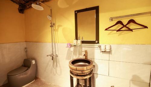 Double Room with Private Bathroom