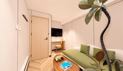 One-Bedroom Suite