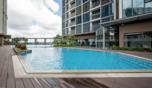 Three-Bedroom Superior Apartment