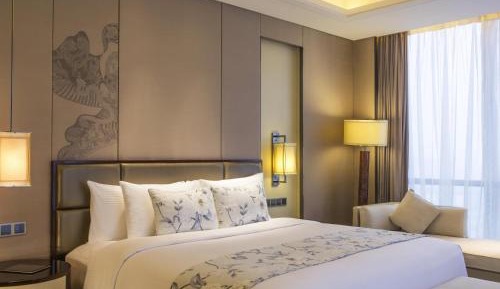 Executive King Suite