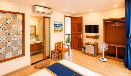 Deluxe Double Room with Balcony