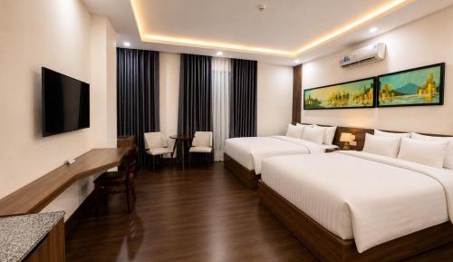 Deluxe Family Room