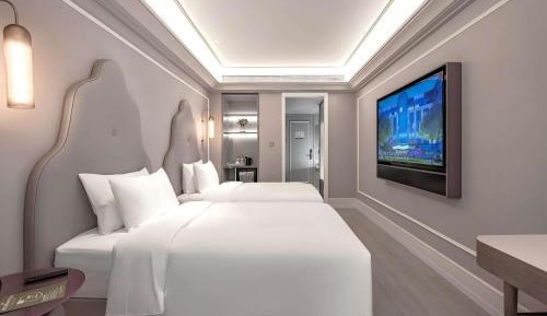 Superior Room with Two Twin Beds