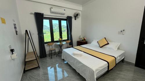 King Room with Garden View