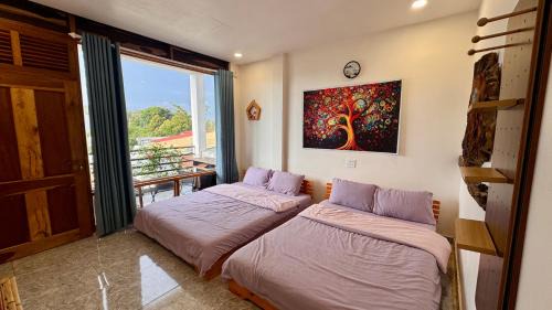 Quadruple Room with Balcony