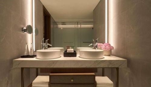 Deluxe King Room with Panorama View