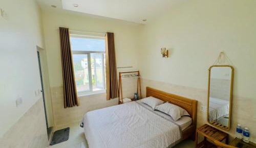 Deluxe Double Room with Balcony and Sea View