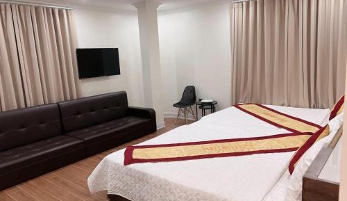 Twin Room with View