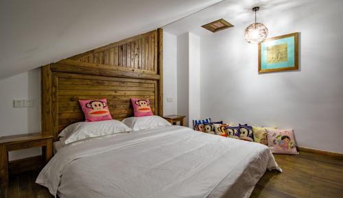 Superior King Suite