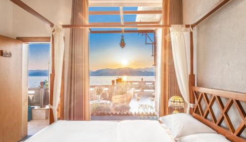 Double Room with Balcony (2 Adults + 1 Child)