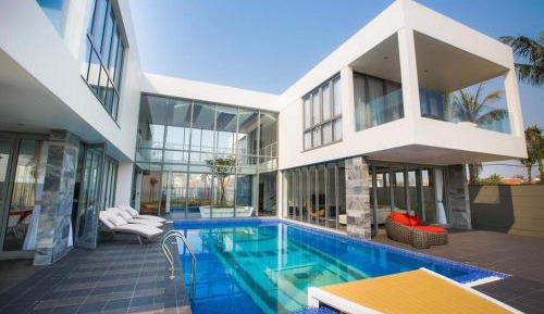 Villa with Sea View
