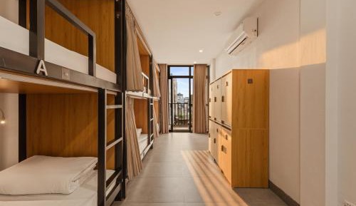 Bed in 6-Bed Mixed Dormitory Room
