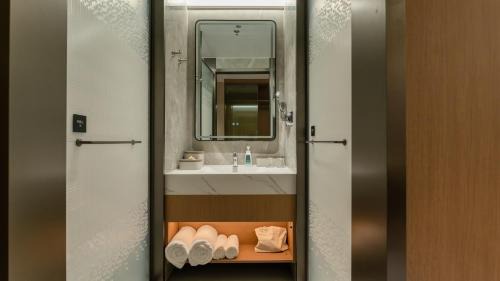 Atour Double Room