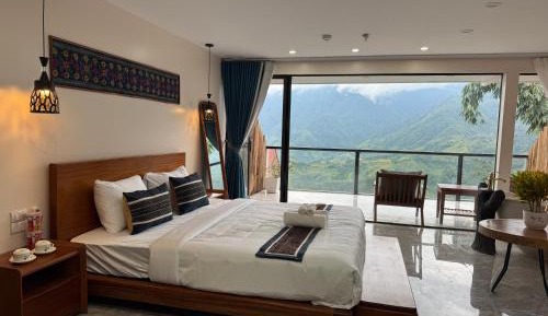Superior King Room