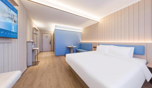 Superior King Room