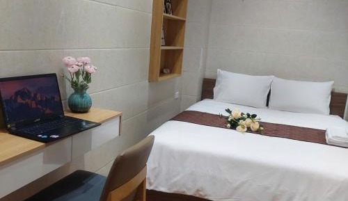 Double Room with Shared Toilet