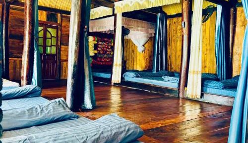 Mixed Dormitory Room