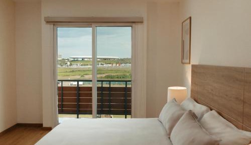Twin Room with Private Bathroom