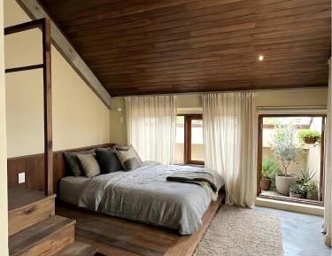 King Room with Balcony