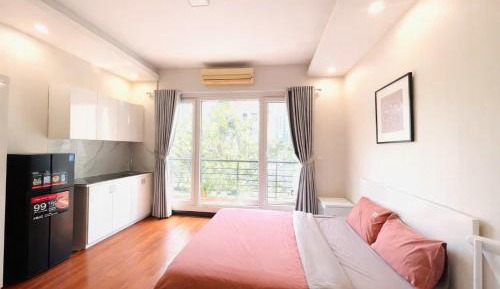Studio with Balcony