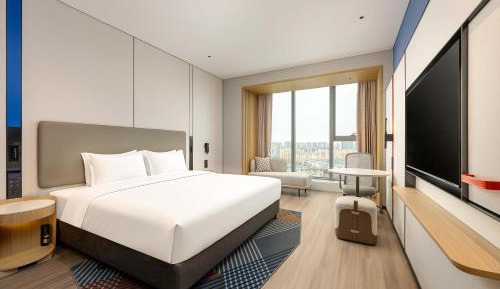 Standard King Room - High Floor