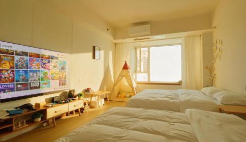 Superior Twin Room with City View