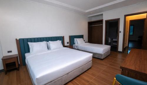 Triple Room with Mountain View