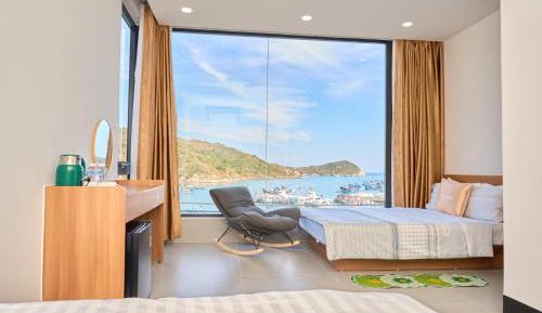 Quadruple Room with Sea View